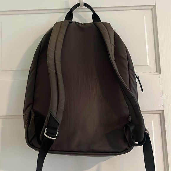 Knomo 14 inch Beauchamp Backpack in Pine green - Picture 10 of 14